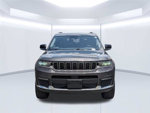 Used 2021 Jeep Grand Cherokee L Limited w/ Trailer Tow Package AWD/4WD image 10