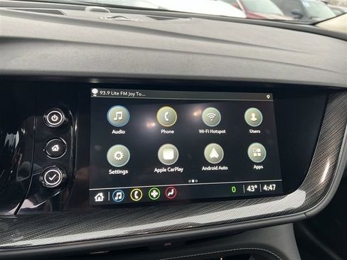 Used 2023 Buick Envision Essence AWD/4WD image 19