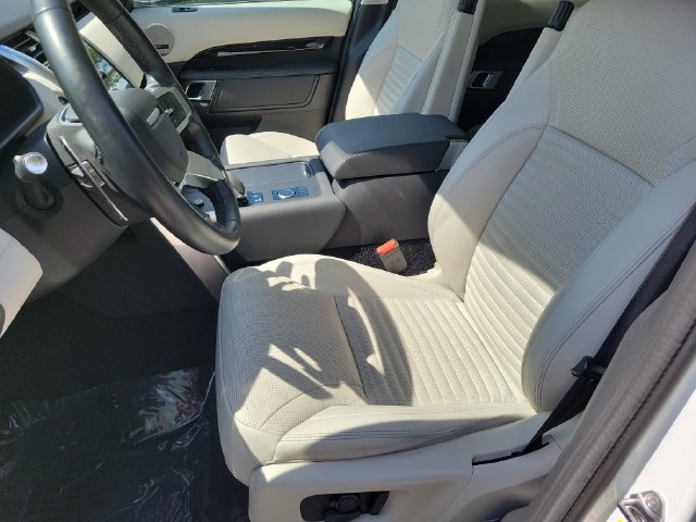 Used 2024 Land Rover Discovery S AWD/4WD image 20