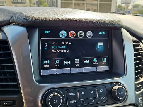 Used 2018 Chevrolet Tahoe LT AWD/4WD image 17