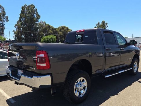Used 2019 RAM 2500 Tradesman w/ Safety Group AWD/4WD image 12