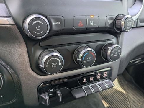 Used 2022 RAM 1500 Big Horn image 14