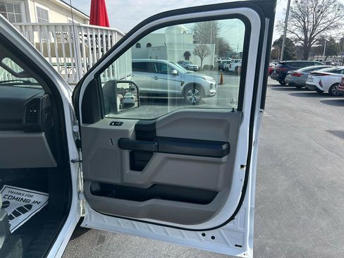 Used 2016 Ford F150 XL w/ Equipment Group 101A Mid image 22