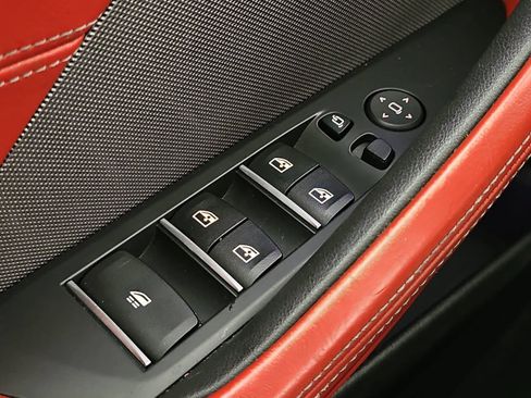 Used 2022 BMW M850i xDrive Convertible AWD/4WD image 25