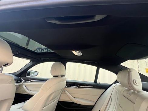 Used 2018 BMW 530e RWD image 47