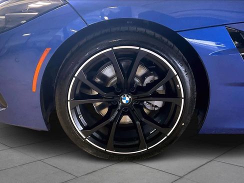 New 2026 BMW Z4 sDrive30i w/ Premium Package image 11