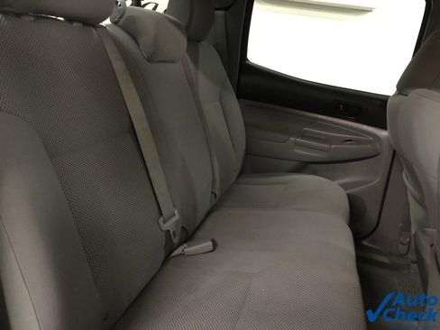 Used 2011 Toyota Tacoma 4x4 Double Cab w/ TRD Sport Pkg image 31