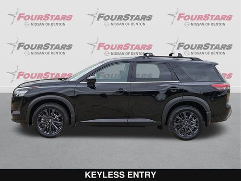 New 2026 Nissan Pathfinder SL image 8