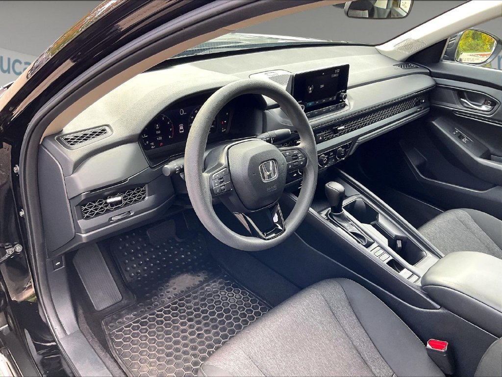 Used 2024 Honda Accord EX image 8