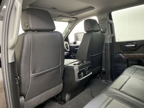 Used 2023 GMC Sierra 3500 Denali image 15