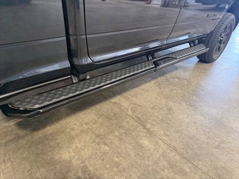Certified 2025 RAM 2500 Big Horn AWD/4WD image 9