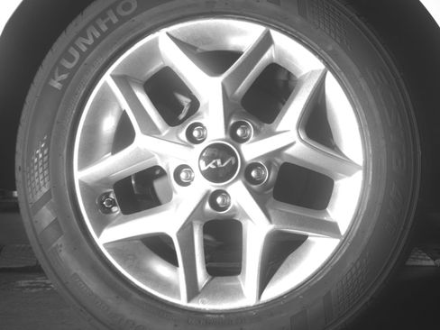 Used 2025 Kia Soul LX w/ LX Technology Package FWD image 15