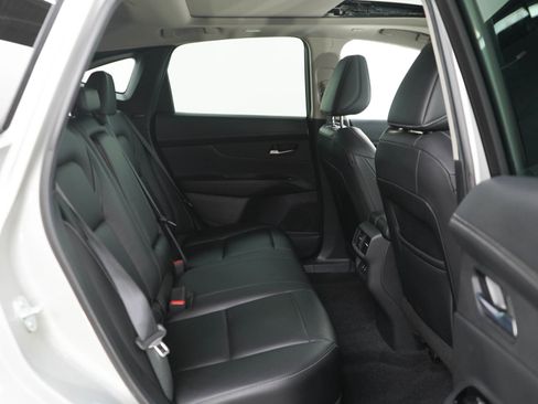 Used 2025 Nissan Murano SL AWD/4WD image 12