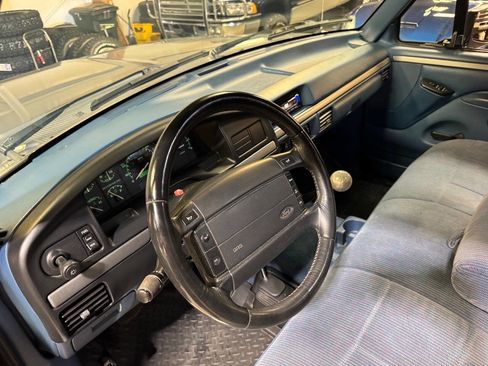 Used 1995 Ford F150 4x4 Regular Cab image 42