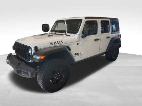Used 2024 Jeep Wrangler Willys image 2