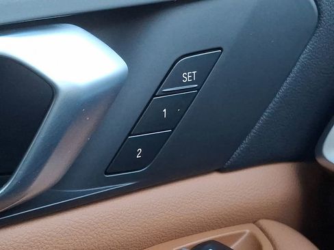 Used 2021 BMW X5 xDrive40i w/ Convenience Package image 22