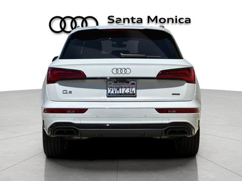 Used 2025 Audi Q5 2.0T Premium w/ Convenience Plus Package AWD/4WD image 7