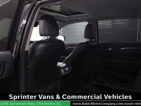 Used 2016 Toyota Highlander Limited FWD image 27