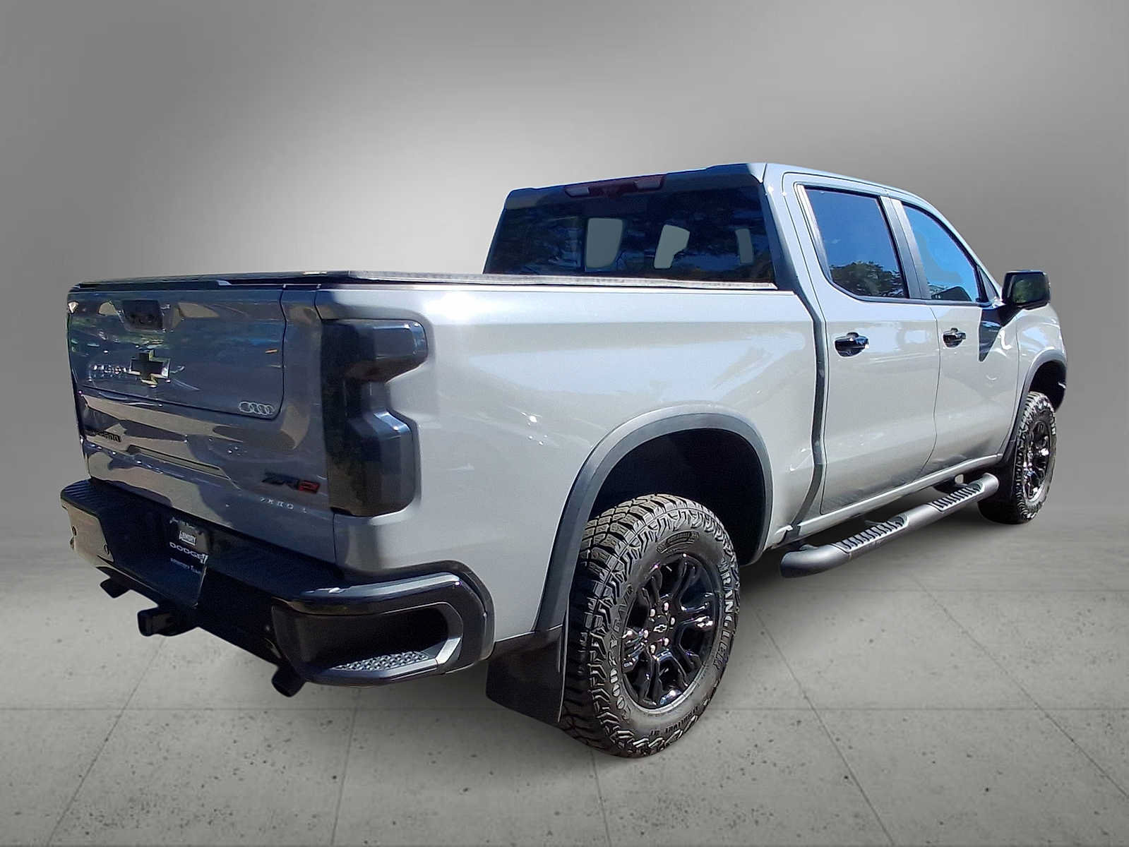 Used 2025 Chevrolet Silverado 1500 ZR2 w/ Technology Package AWD/4WD image 8