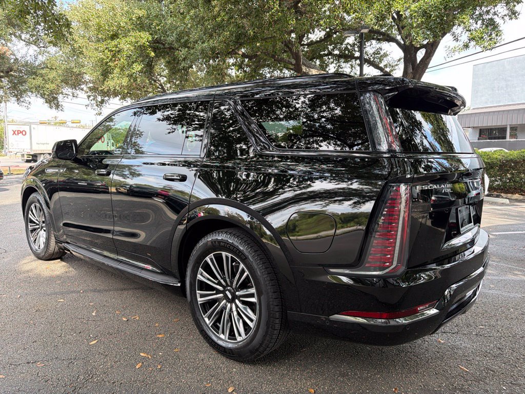 Used 2026 Cadillac Escalade IQL Sport 1 AWD/4WD image 5