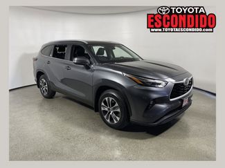 Used 2024 Toyota Highlander XLE 360° Tour