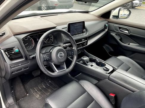 Used 2021 Nissan Rogue SV w/ Premium Package AWD/4WD image 5
