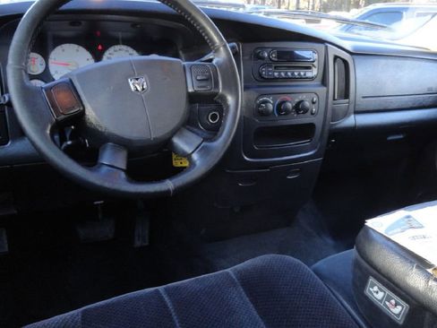 Used 2005 Dodge Ram 2500 Truck SLT w/ Trailer Tow Group image 9