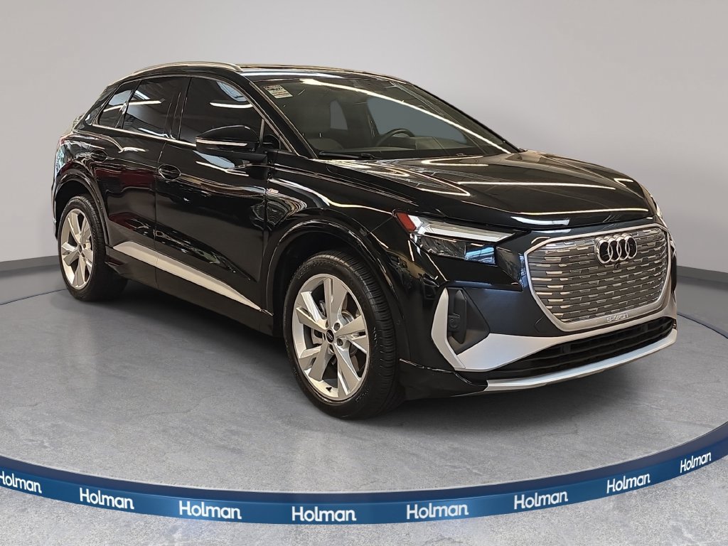 Certified 2023 Audi Q4 e-tron Premium Plus w/ Premium Plus AWD/4WD image 3