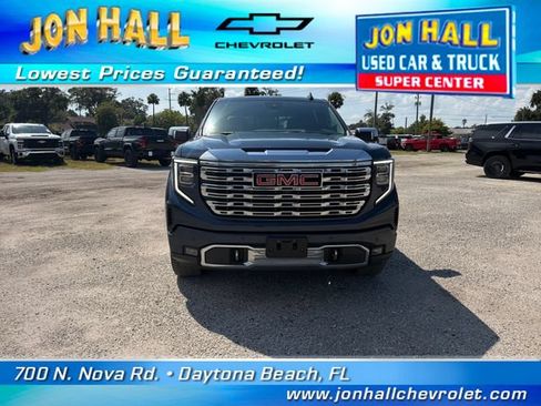 Used 2023 GMC Sierra 1500 Denali w/ Denali Reserve Package AWD/4WD image 18