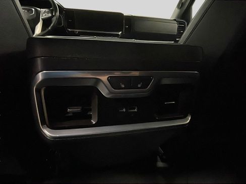 Used 2022 GMC Sierra 1500 SLT w/ SLT Premium Plus Package image 15