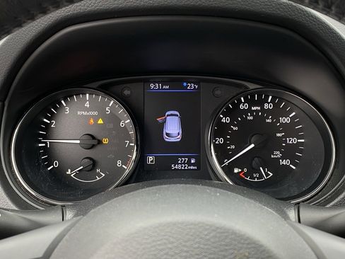 Used 2019 Nissan Rogue Sport SV w/ Technology Package image 14