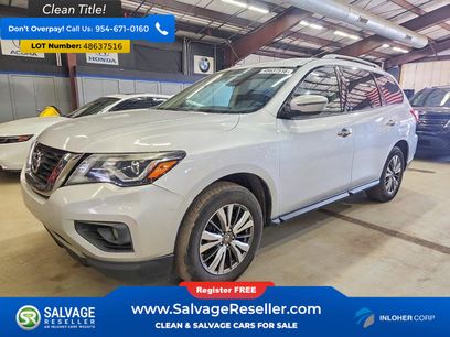 Used 2018 Nissan Pathfinder SV