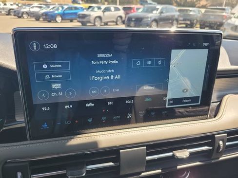 Used 2025 Lincoln Corsair FWD w/ Equipment Group 101A image 22