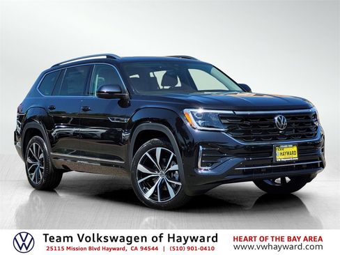 New 2025 Volkswagen Atlas SEL Premium R-Line image 1