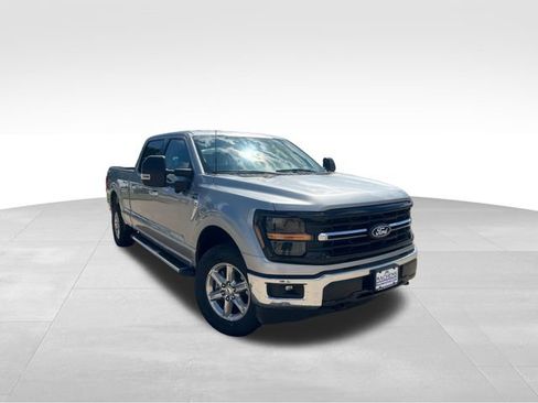 Used 2024 Ford F150 XLT w/ Tow/Haul Package AWD/4WD image 12