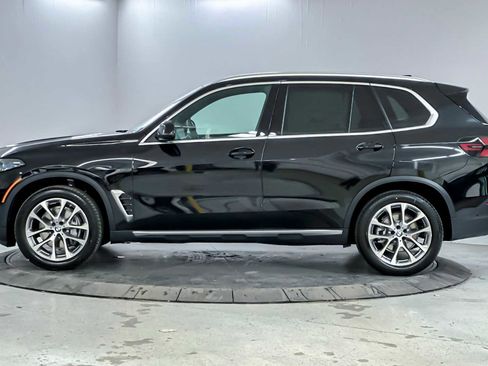 Used 2026 BMW X5 xDrive40i w/ Premium Package image 5
