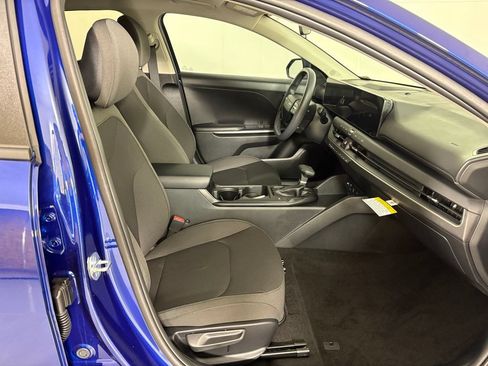 New 2026 Kia K4 FWD image 14