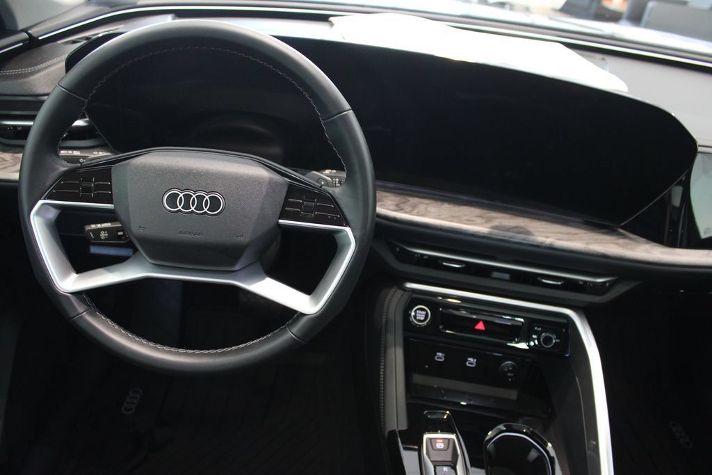 New 2026 Audi Q5 Premium Plus AWD/4WD image 5
