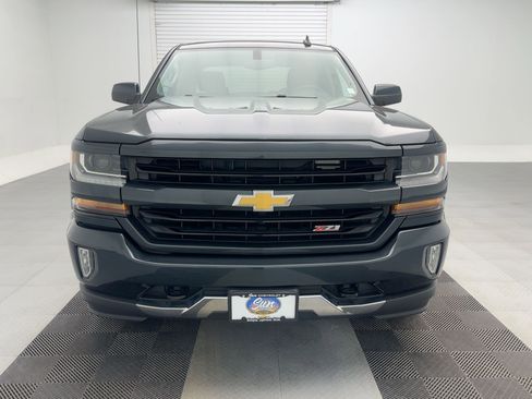 Used 2018 Chevrolet Silverado 1500 LT w/ All Star Edition image 6