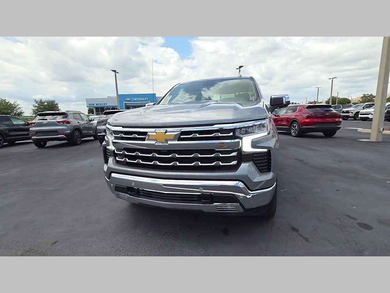 New 2026 Chevrolet Silverado 1500 LTZ w/ Technology Package AWD/4WD image 24