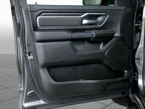 Used 2025 RAM 1500 Big Horn RWD image 22