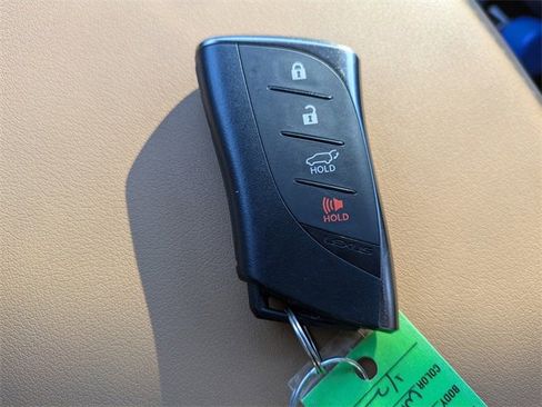 Used 2025 Lexus NX 250 250 Premium w/ Towing Package (2000 Lbs) image 30