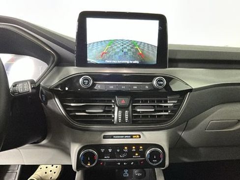 Used 2023 Ford Escape Active AWD/4WD image 25