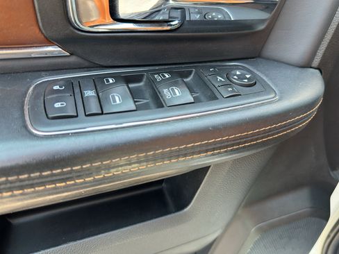 Used 2017 RAM 1500 Laramie Longhorn w/ Convenience Group AWD/4WD image 16