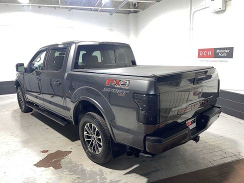 Used 2018 Ford F150 XLT w/ Equipment Group 302A Luxury AWD/4WD image 4