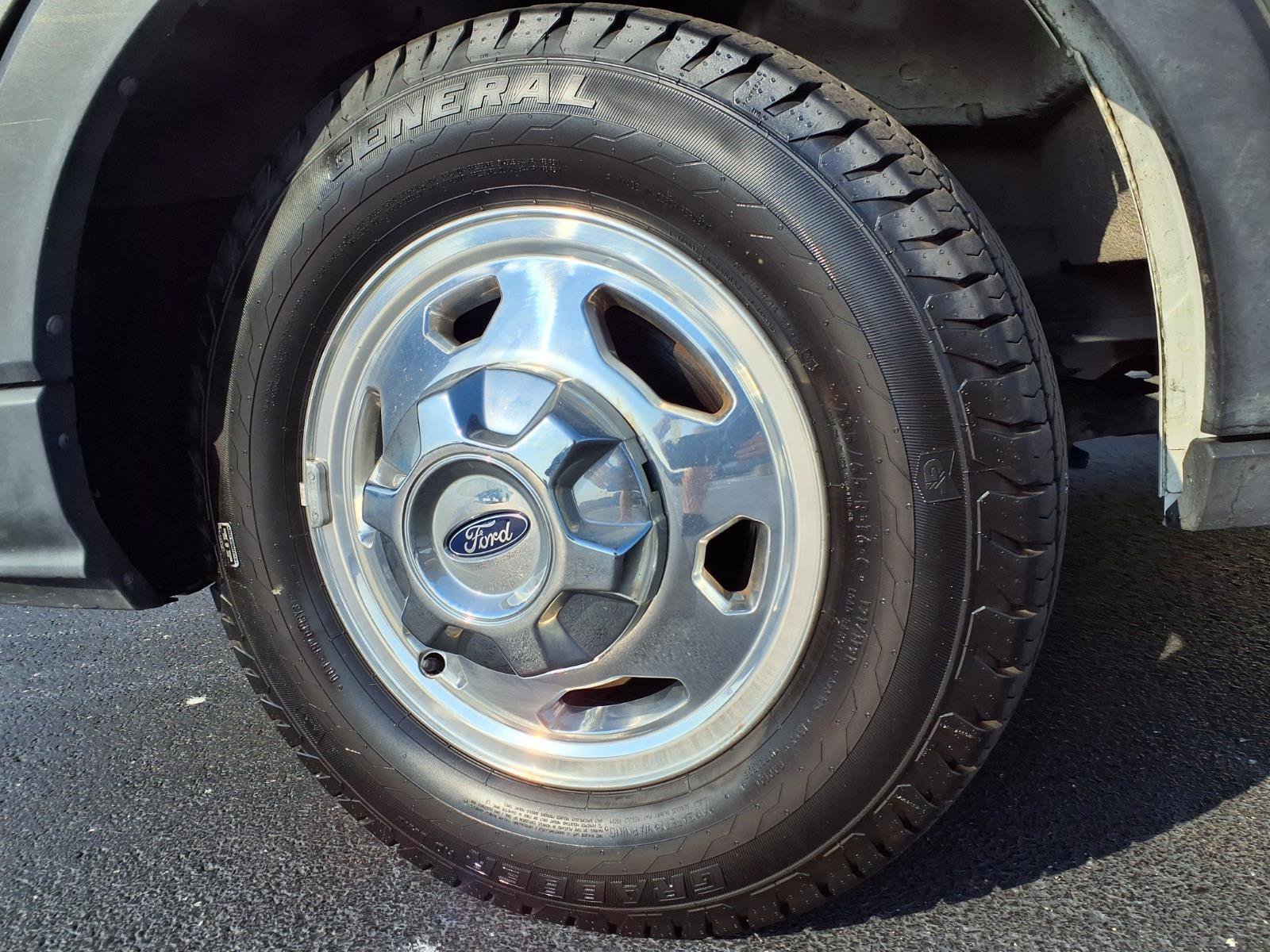 Used 2021 Ford Transit 250 Low Roof AWD image 34
