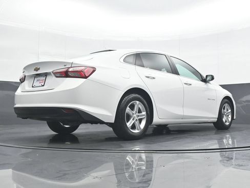 Used 2022 Chevrolet Malibu LT FWD image 31