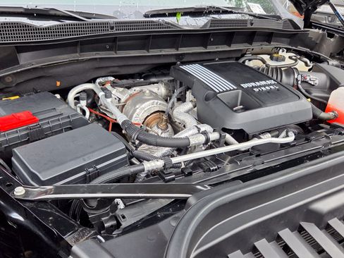 Used 2024 GMC Sierra 1500 Denali Ultimate AWD/4WD image 29