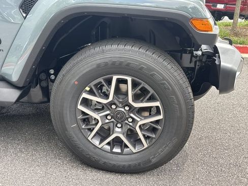 New 2026 Jeep Wrangler Unlimited Sahara AWD/4WD image 12