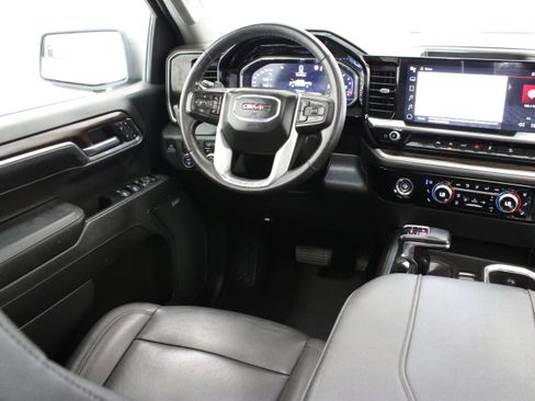 Used 2023 GMC Sierra 1500 SLT AWD/4WD image 35